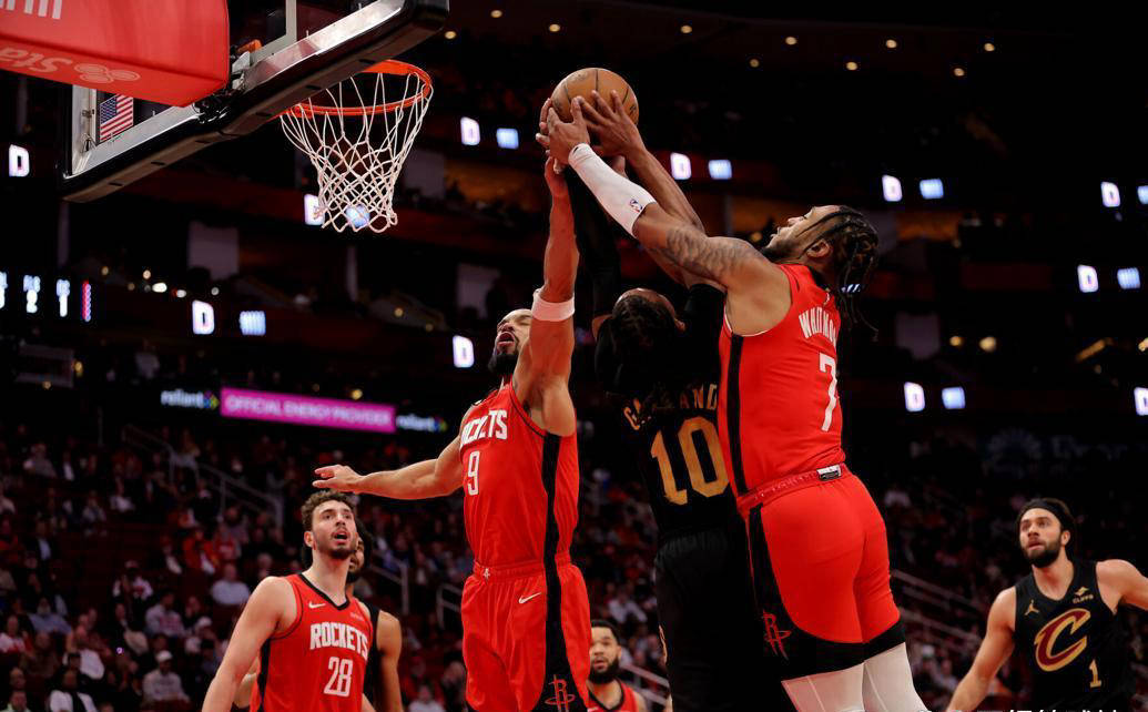 包含NBA季后赛：火箭队惊险胜利逼迫比赛七场大战的词条